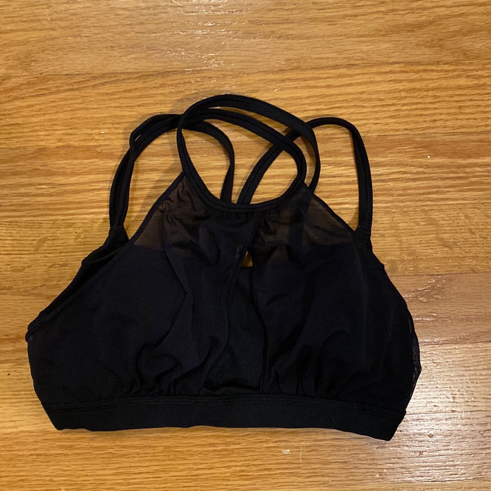 Sweaty Betty sports bra - black - size XS - EUC